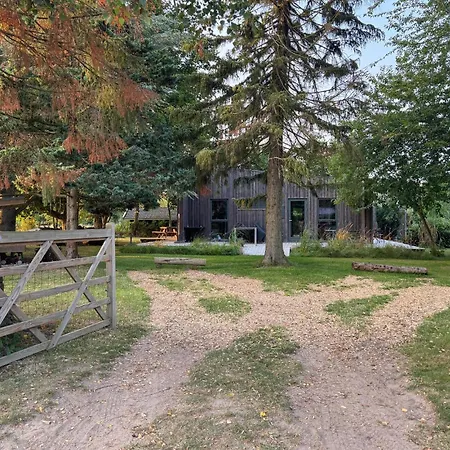 2 Bedroom Pet Friendly In Præstø